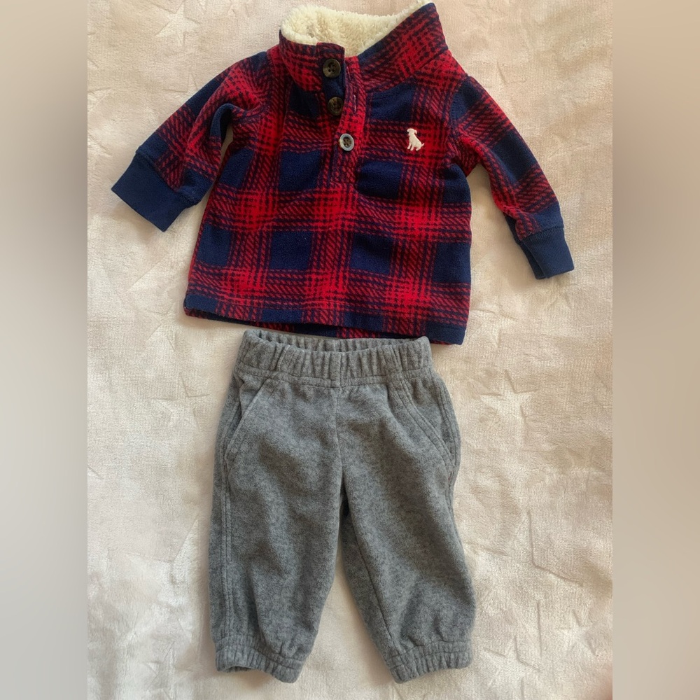 🔆 3 for $15 🔆 Carter's Fleece set